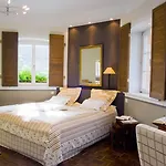 Mittermeier, Hotellerie & Restaurant فندق 4*