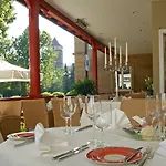 فندق Mittermeier, Hotellerie & Restaurant
